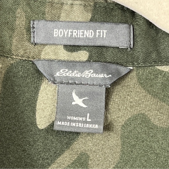 Eddie Bauer Button Up Shirt Women's Large Khaki Camo Boyfriend Fit Camouflage - Picture 5 of 7